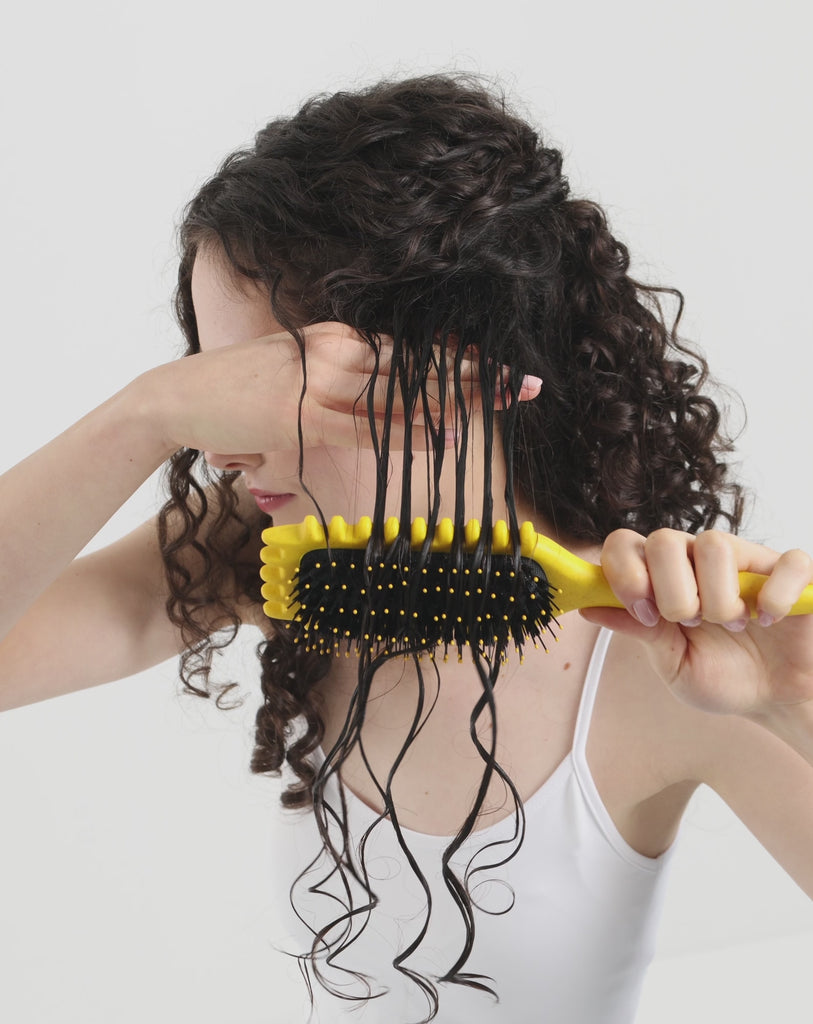 Curly, wavy hair brush for twist definition Twisty_5