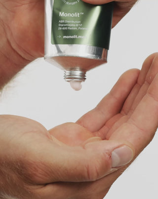 Monolit after-shave balm with panthenol and an instant soothing effect on irritation - 5