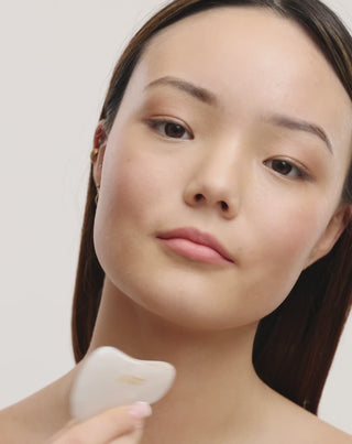 White Jade Gua Sha Stone for face Massage, Reducing Swelling, and Firming Uddo - 4